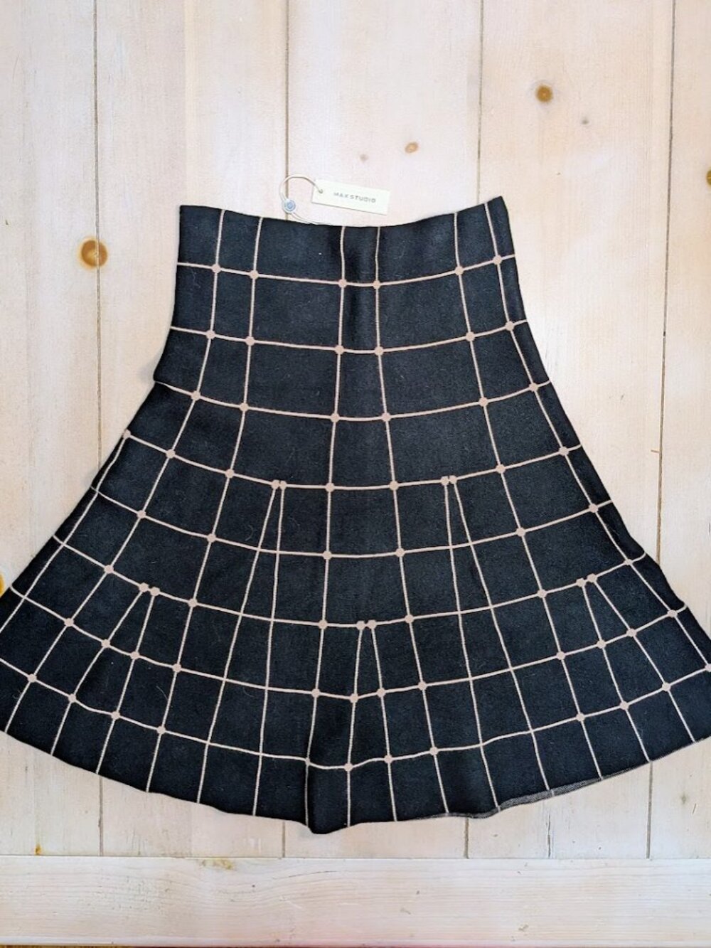NWT Max Studio Black Tan Windowpane Knit A-Line Skirt M/L